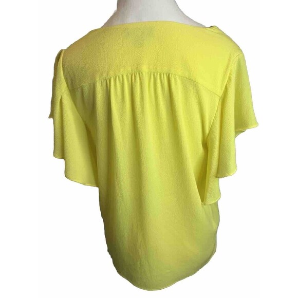 Vince Camuto Women’s DAYBREAK YELLOW Flutter Sleeve Split V Neck Blouse-XS NWT - Picture 3 of 7